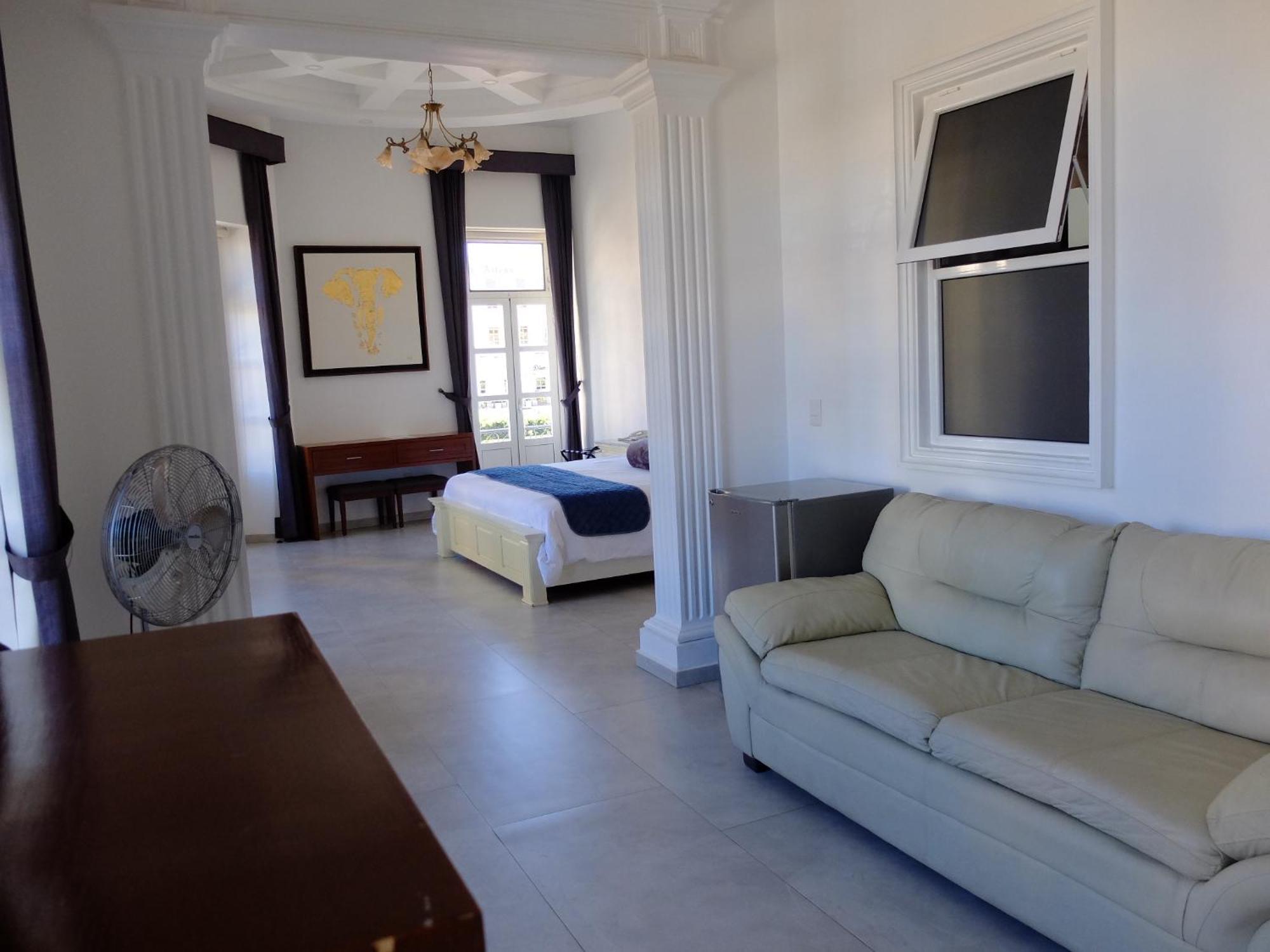 Hotel Estancia Real Tepatitlán de Morelos Exteriör bild