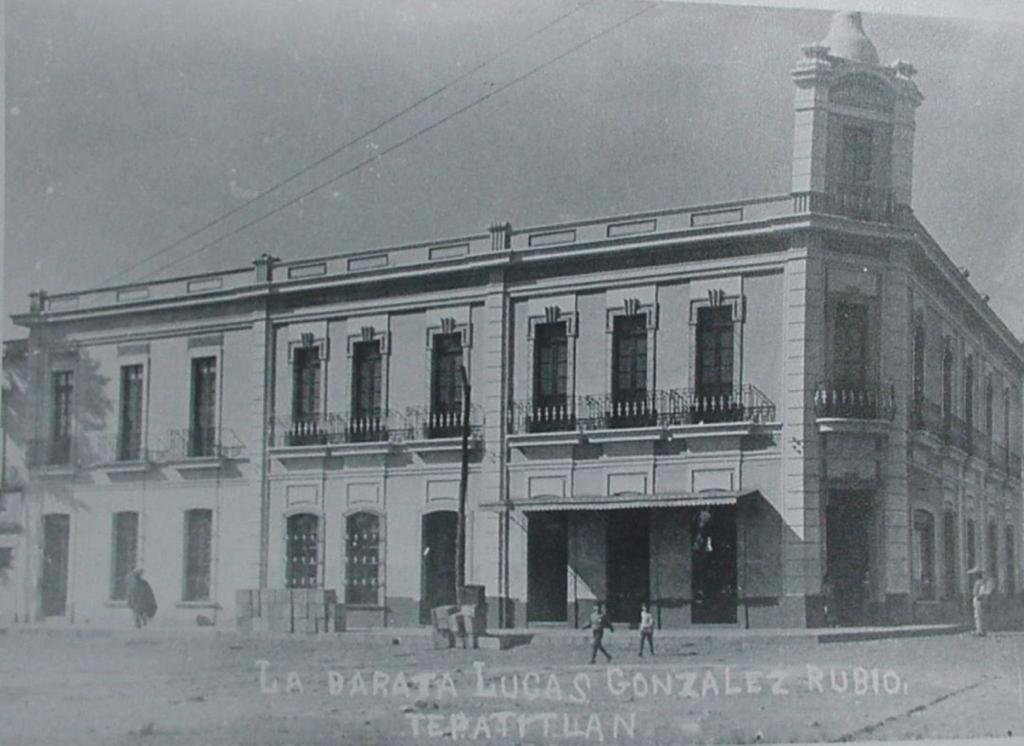 Hotel Estancia Real Tepatitlán de Morelos Exteriör bild