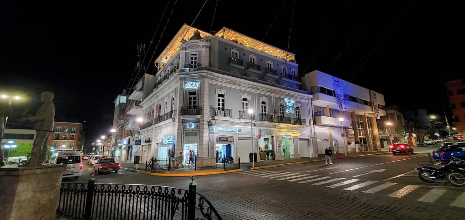 Hotel Estancia Real Tepatitlán de Morelos Exteriör bild